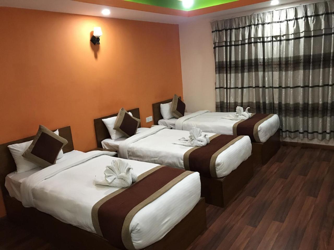 Kathmandu Peace Hotel Екстер'єр фото